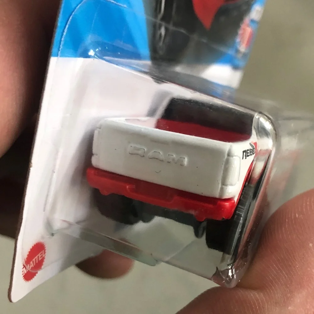 Mattel Hot Wheels RAM 1500 Rebel Rescue Truck - Red and White